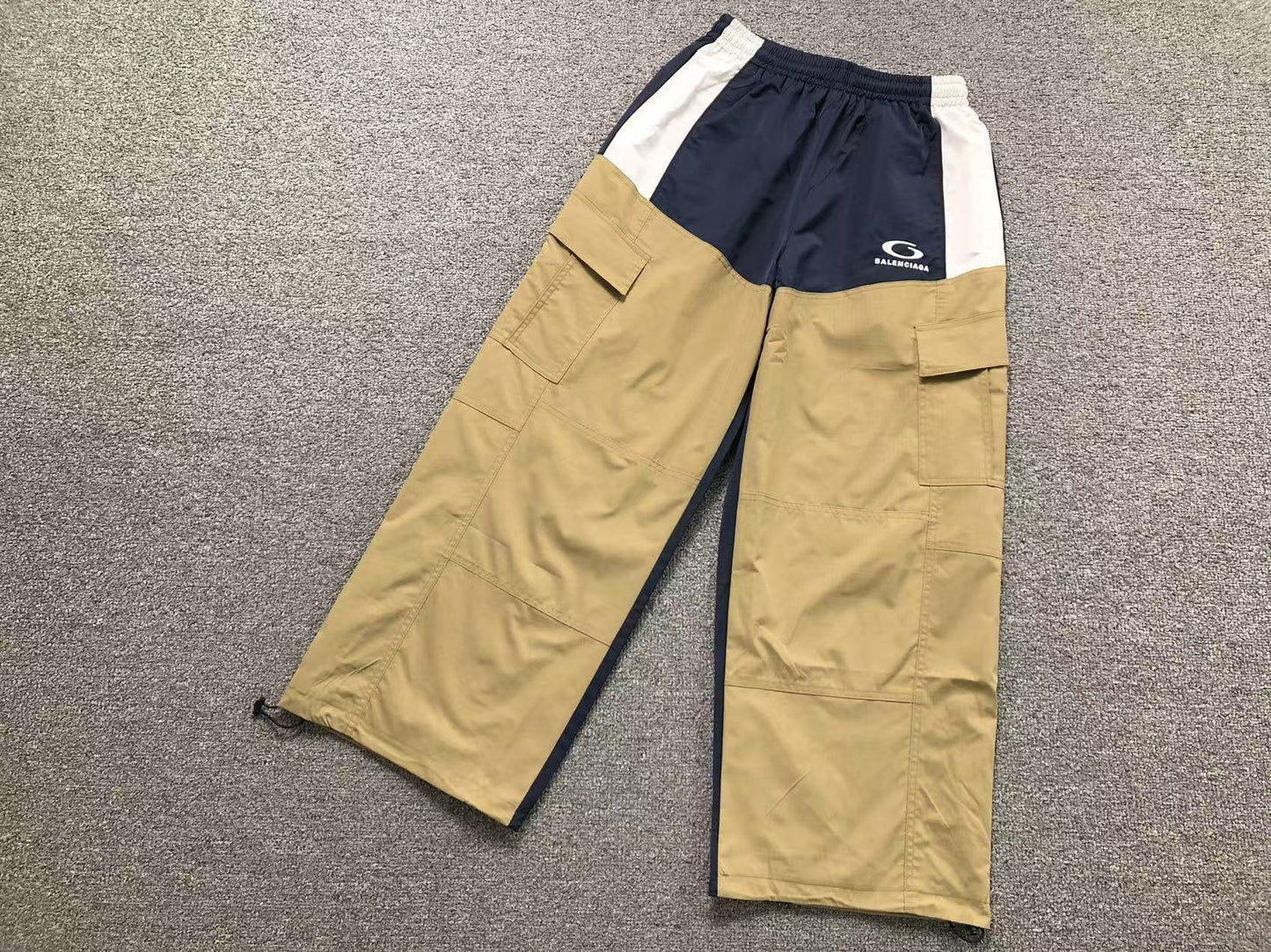 PANTALONI BALENCIAGA