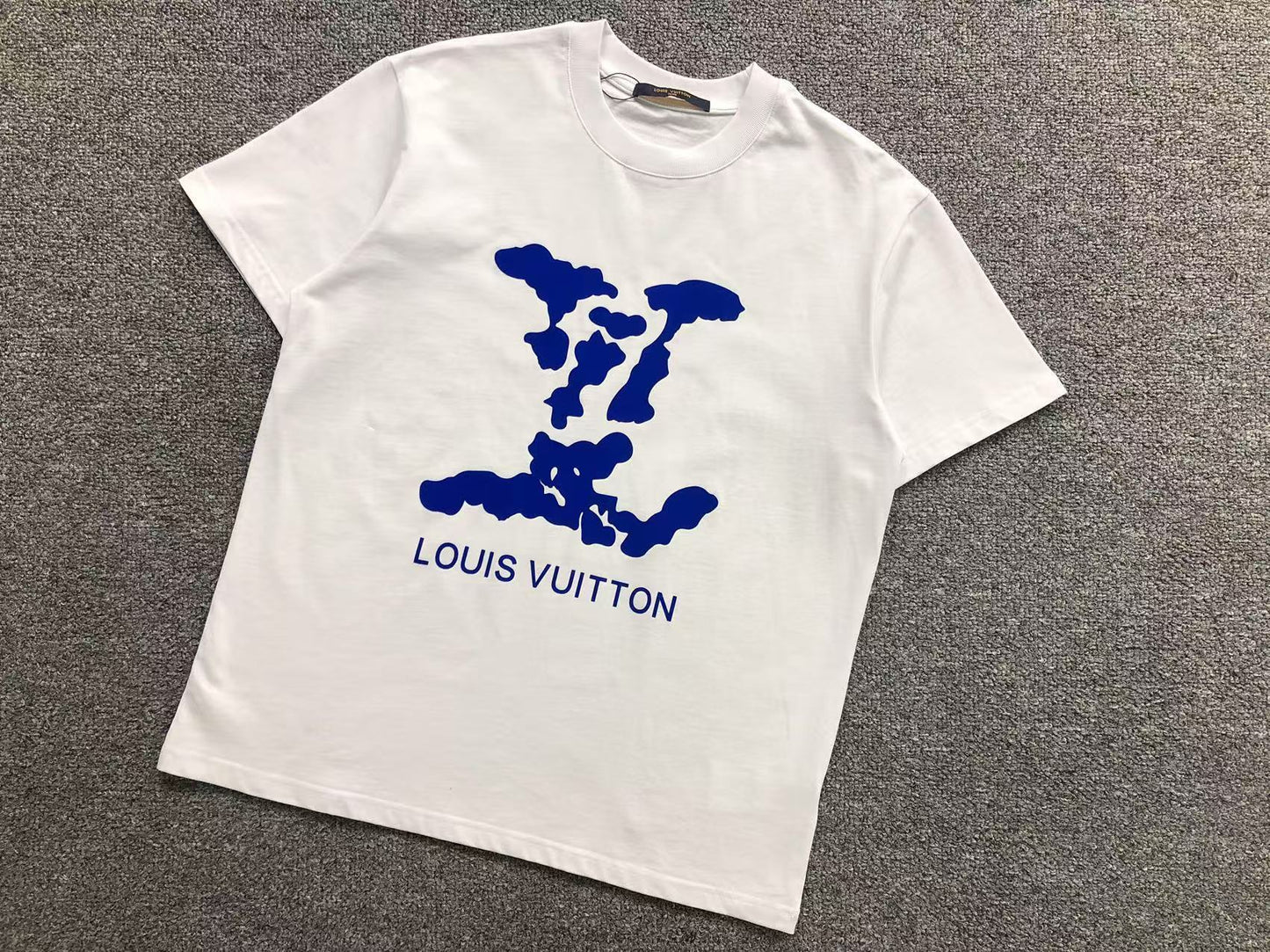 T-SHIRT LV