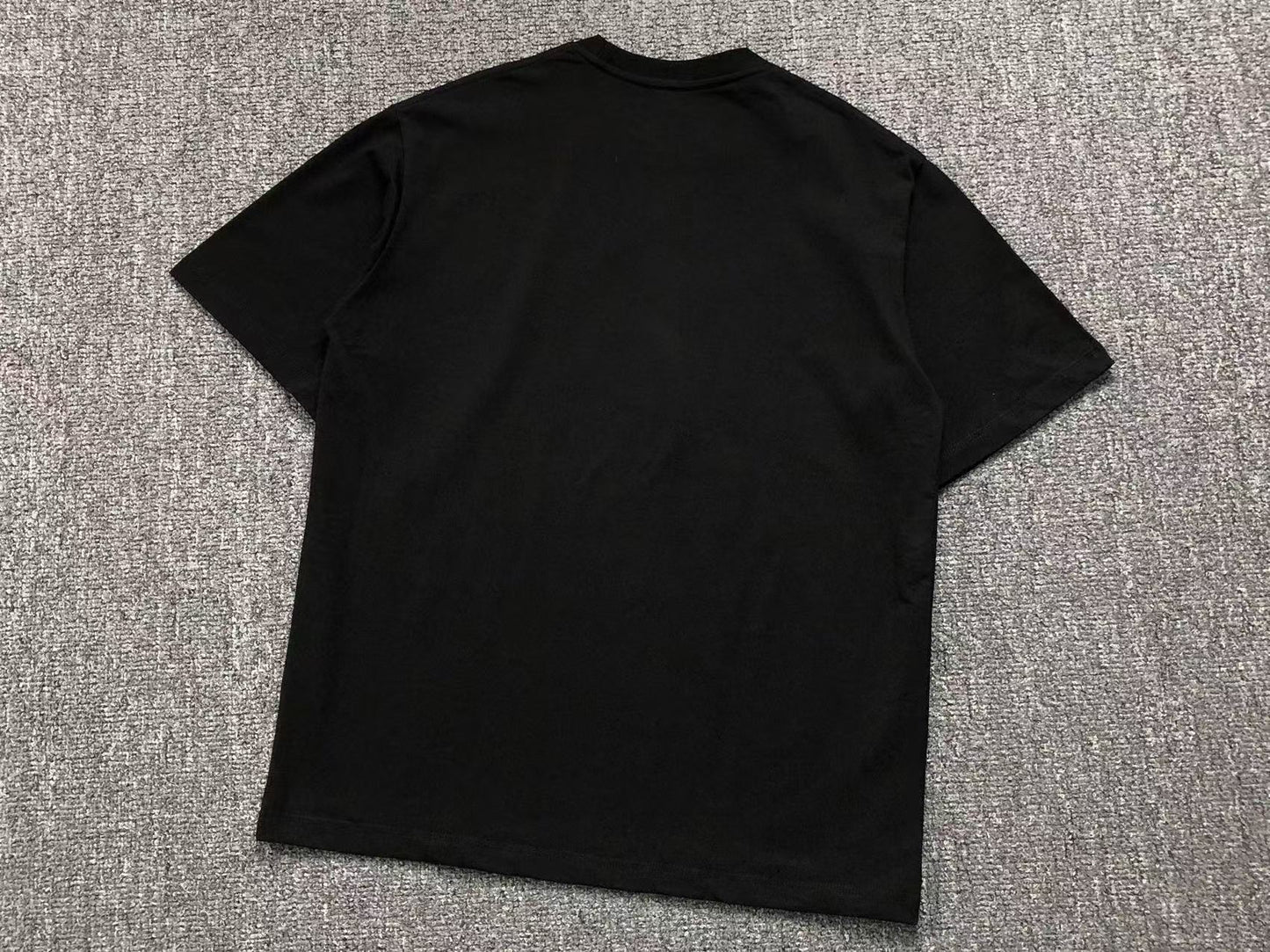 T-SHIRT SUPREME