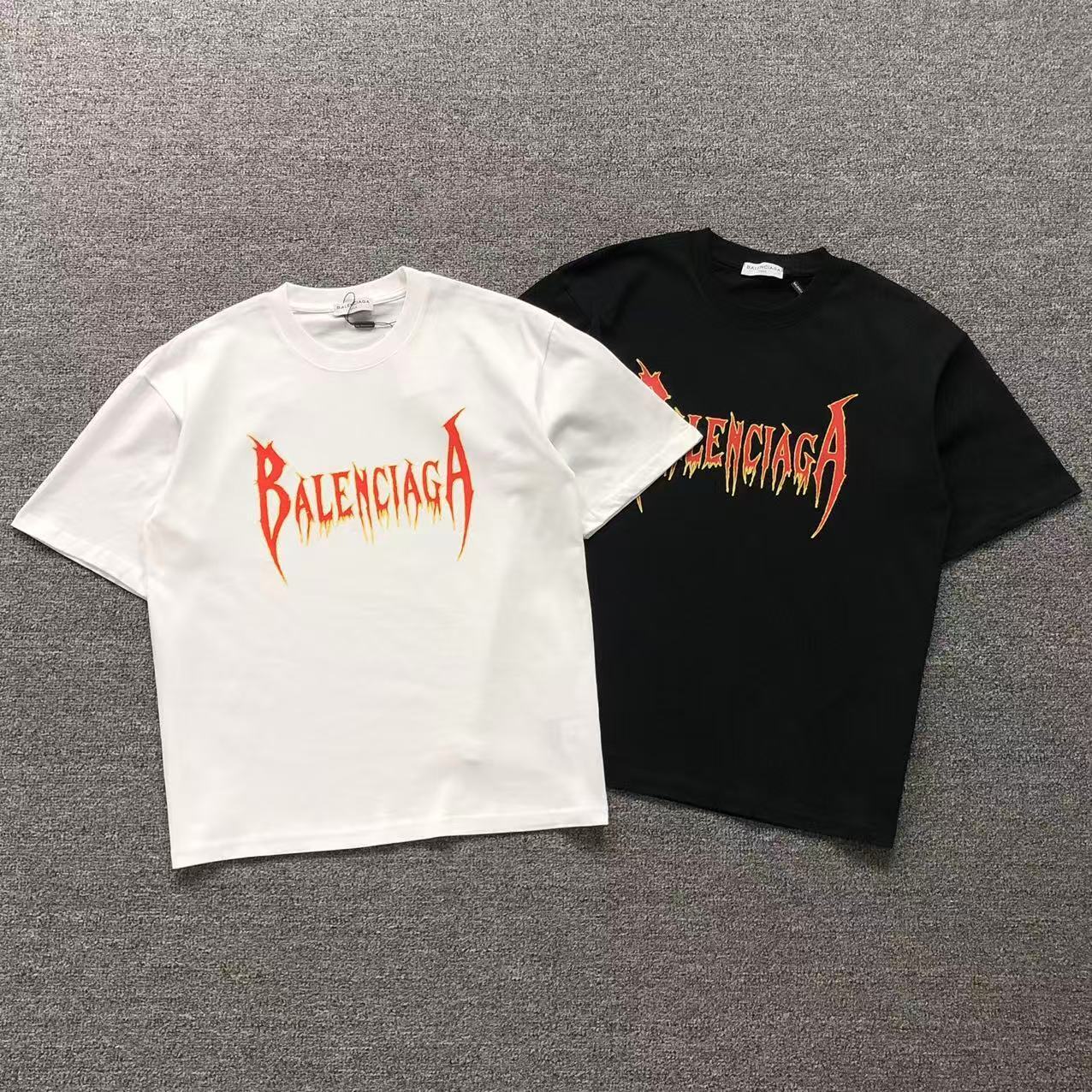 T-SHIRT BALENCIAGA