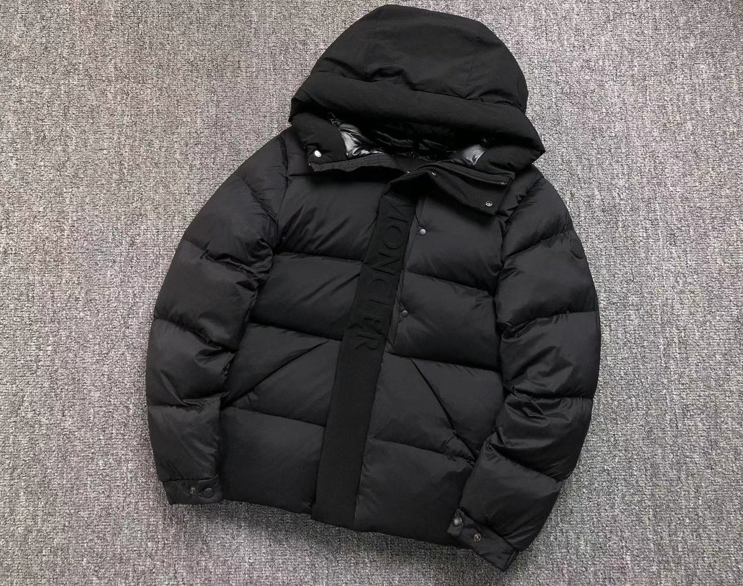 GIACCA MONCLER
