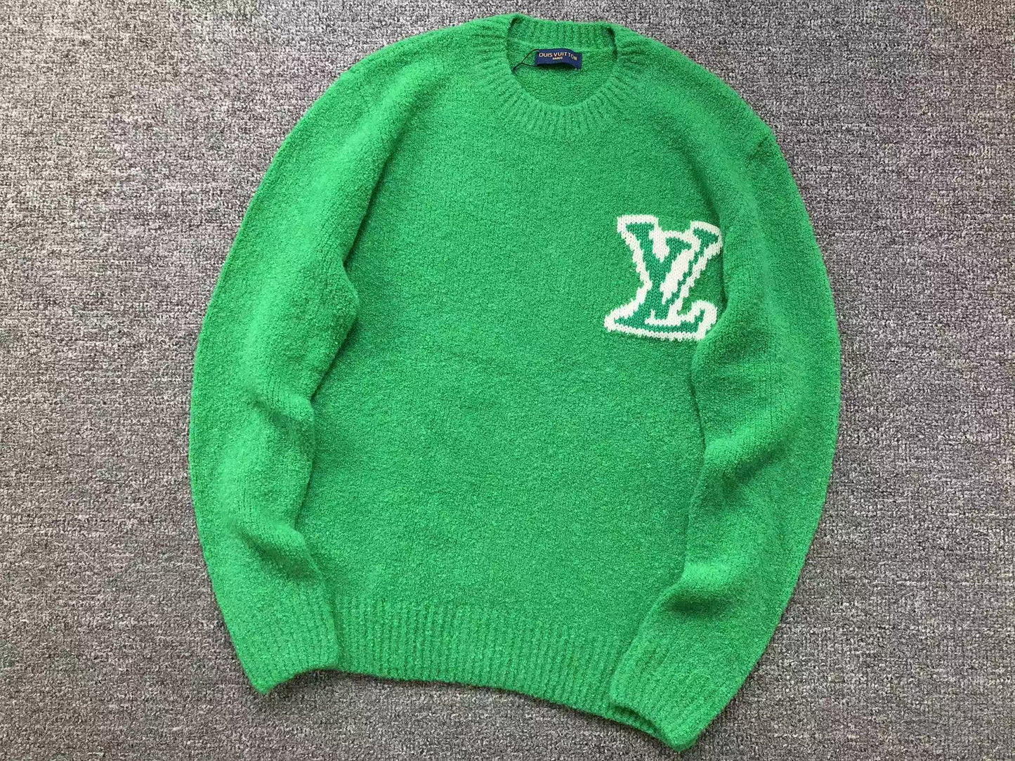 MAGLIONE LV