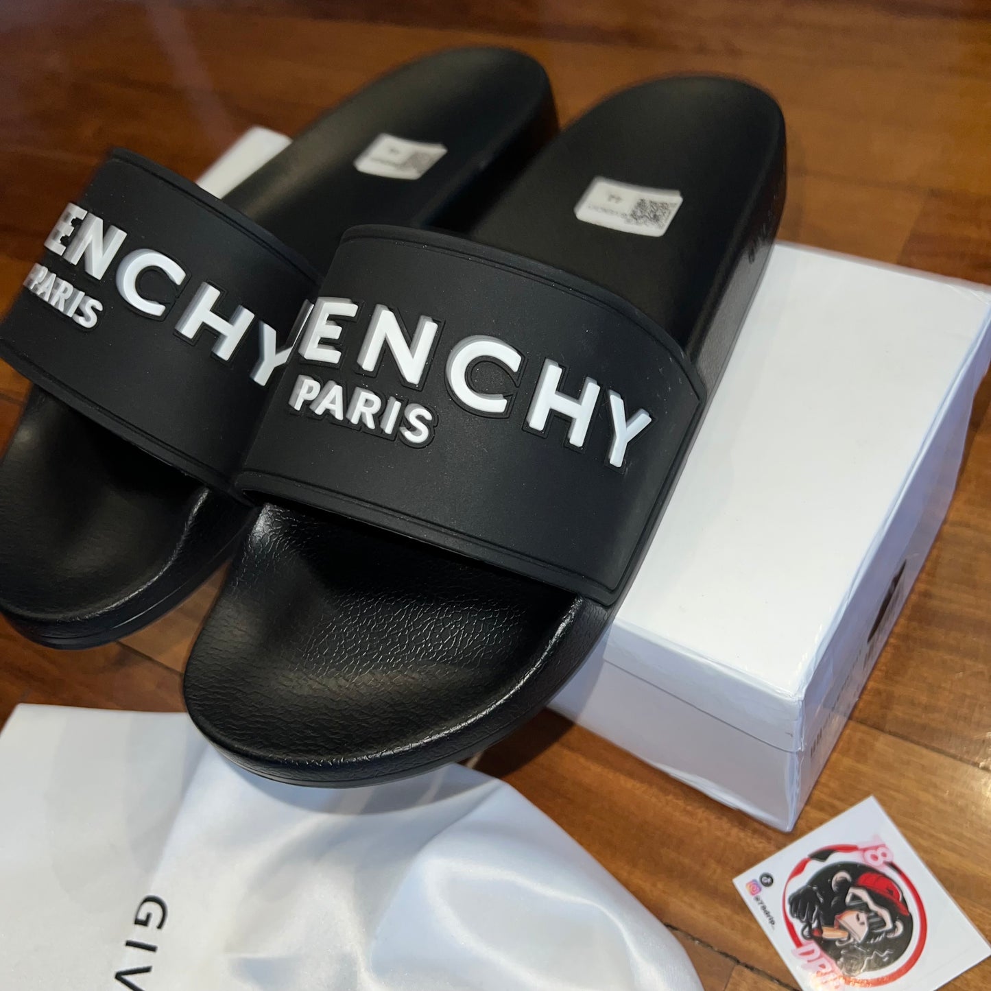 CIABATTE GIVENCHY