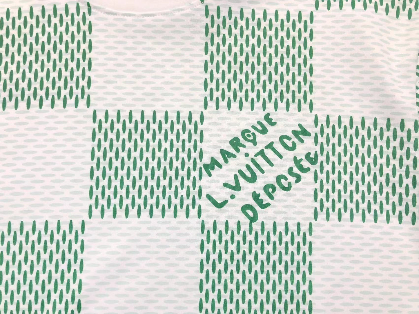 T-SHIRT LV