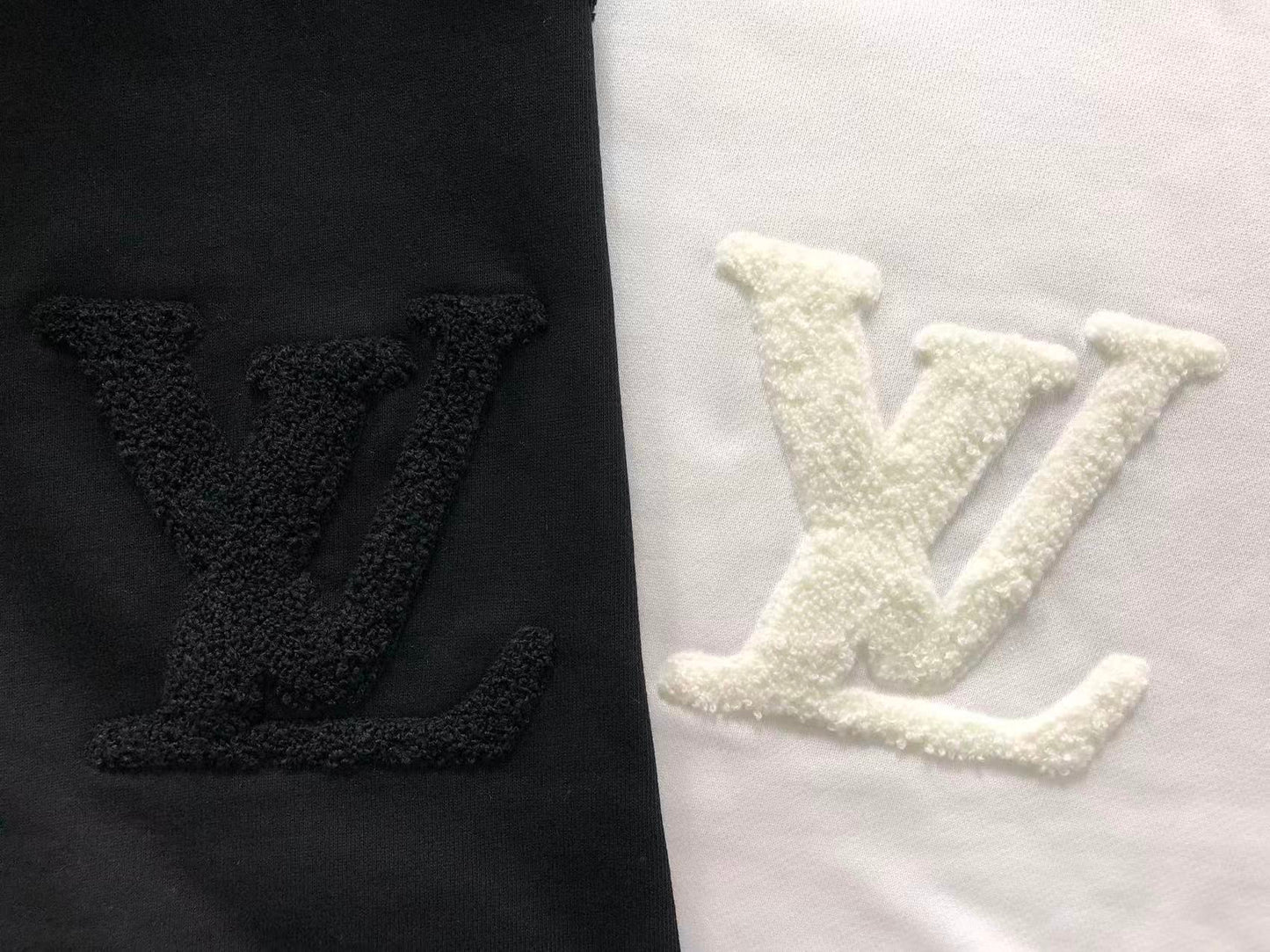 FELPA LV CREWNECK