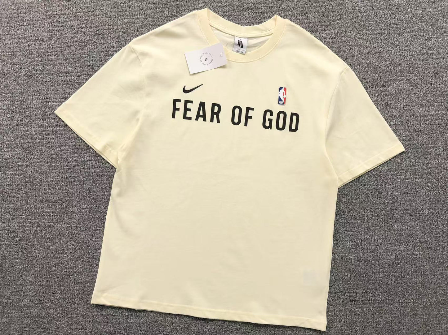 T-SHIRT NIKE x FEAR OF GOD
