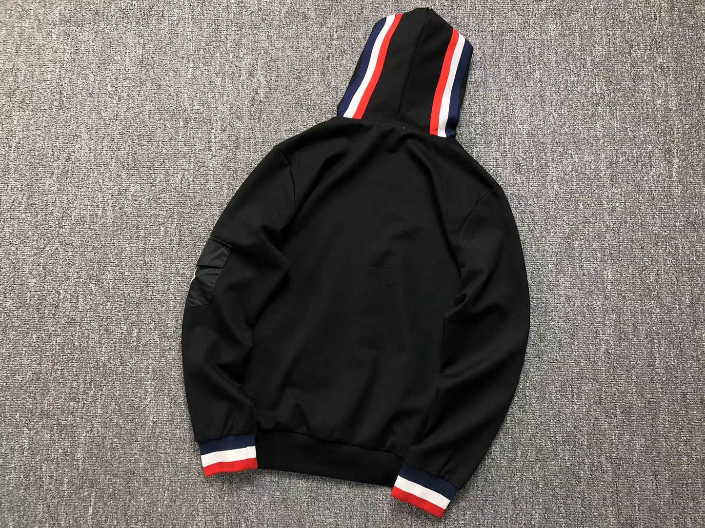 TUTA MONCLER