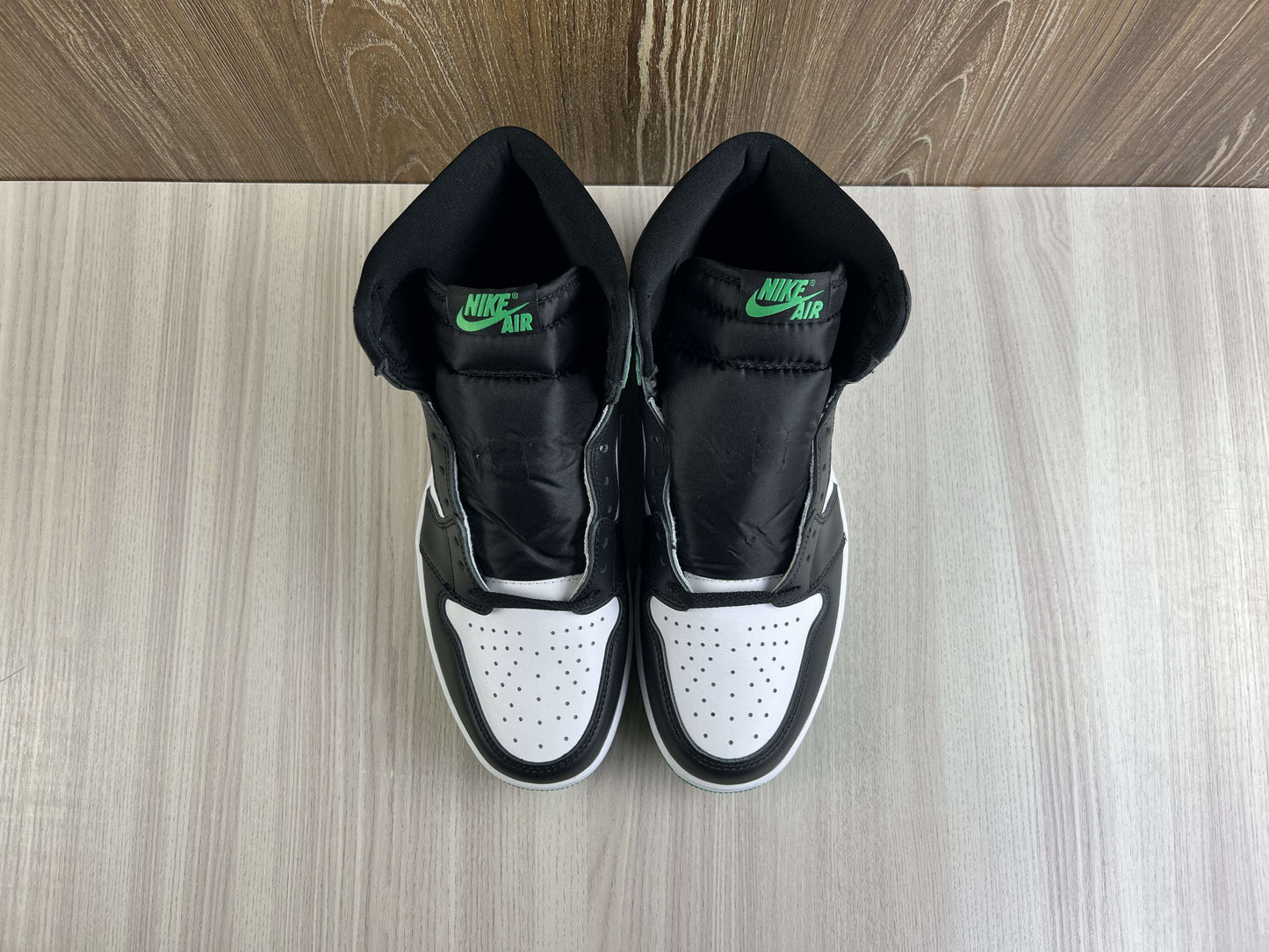 JORDAN 1