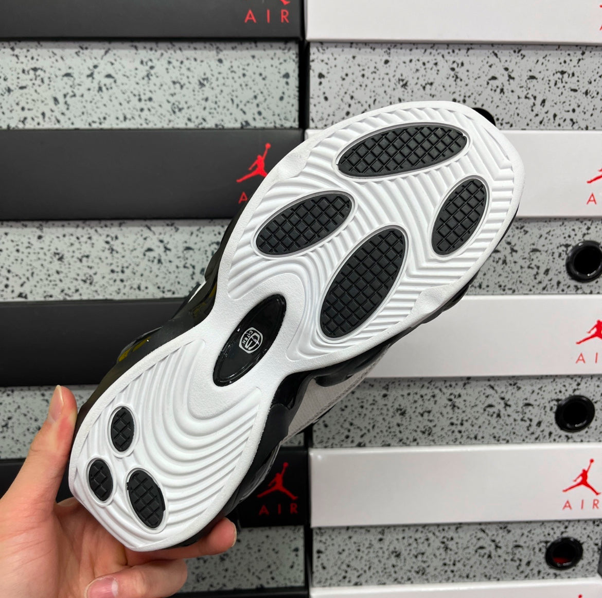 NIKE NOCTA GLIDE