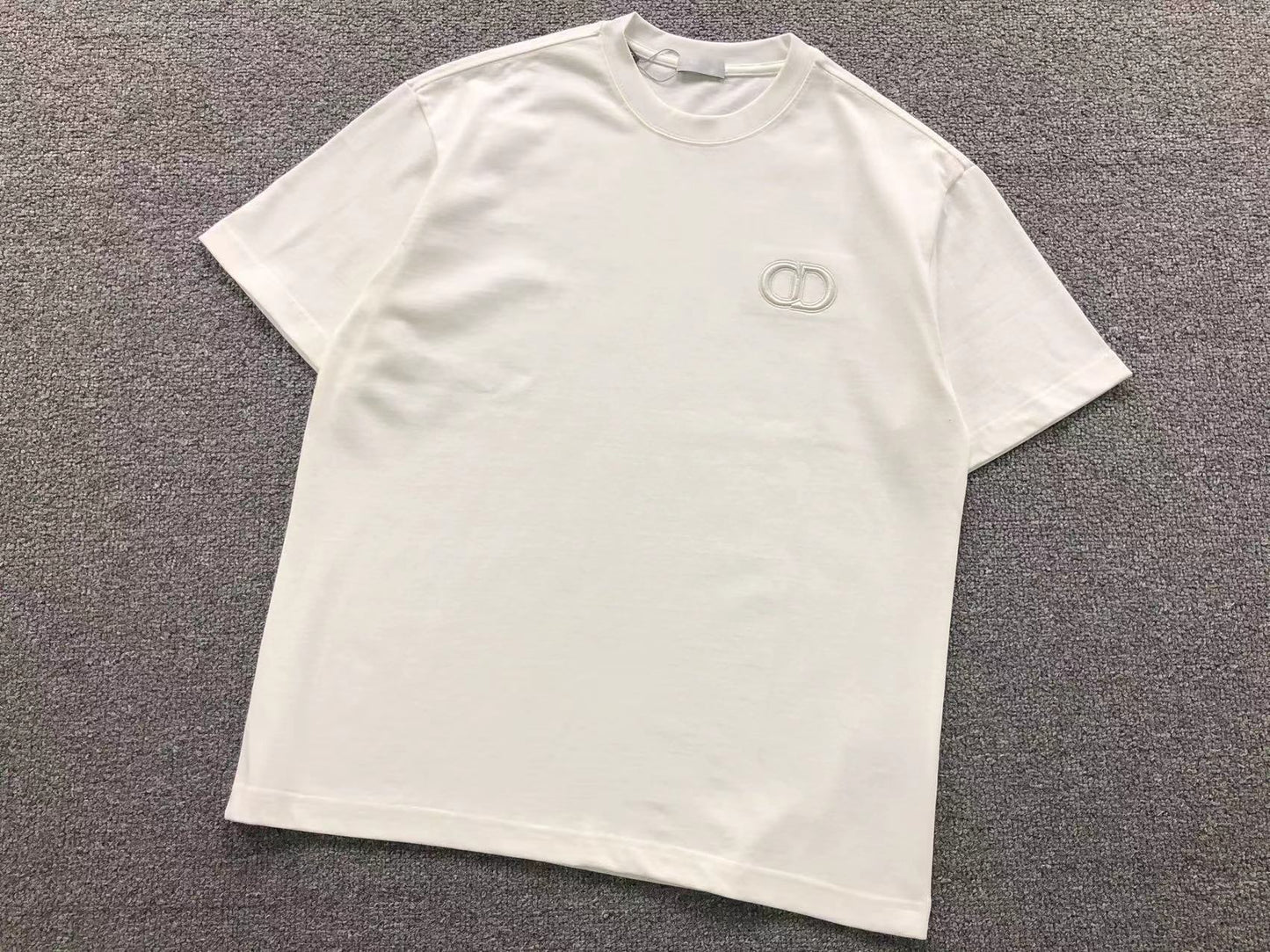 T-SHIRT DIOR