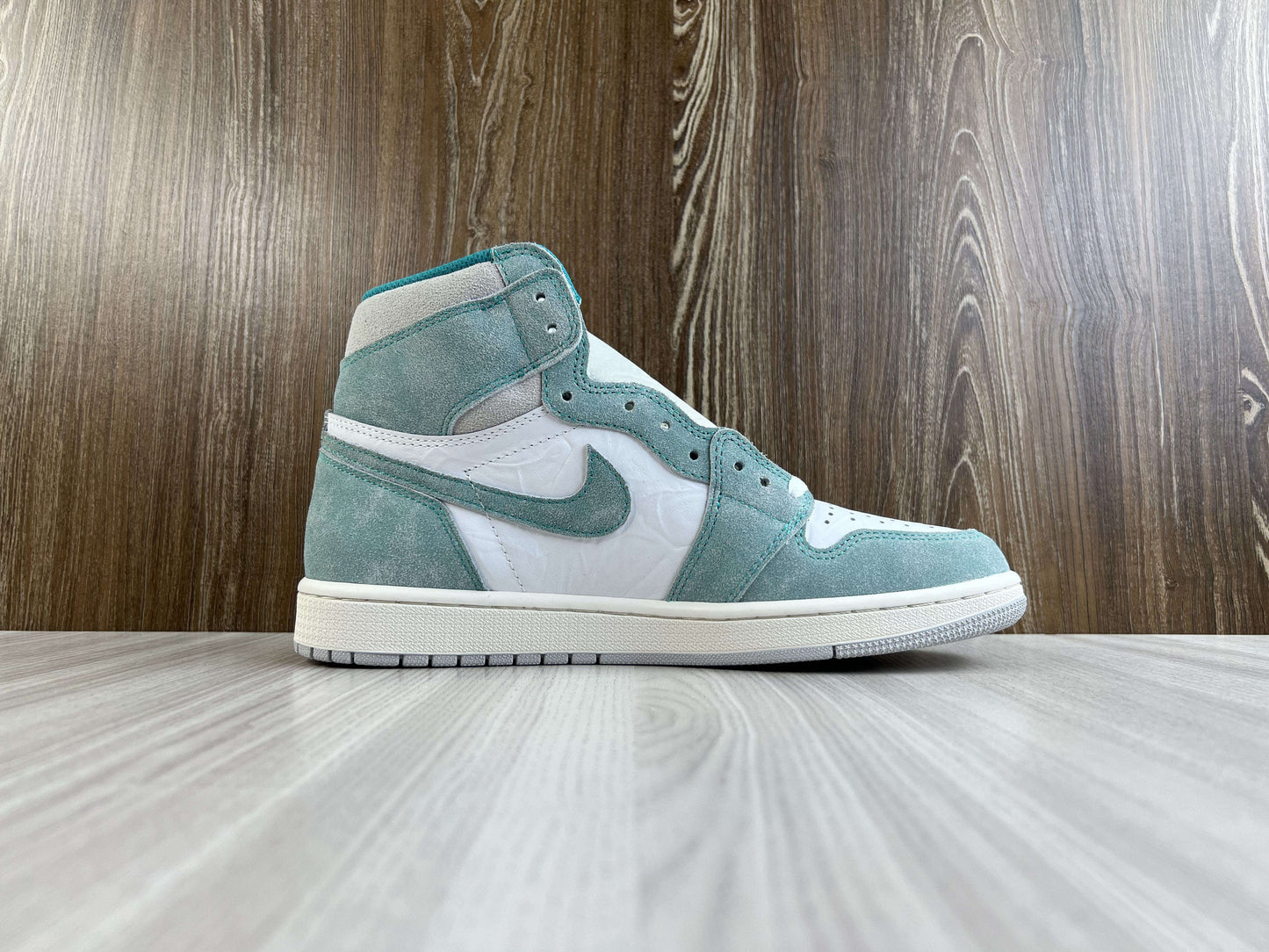 JORDAN 1
