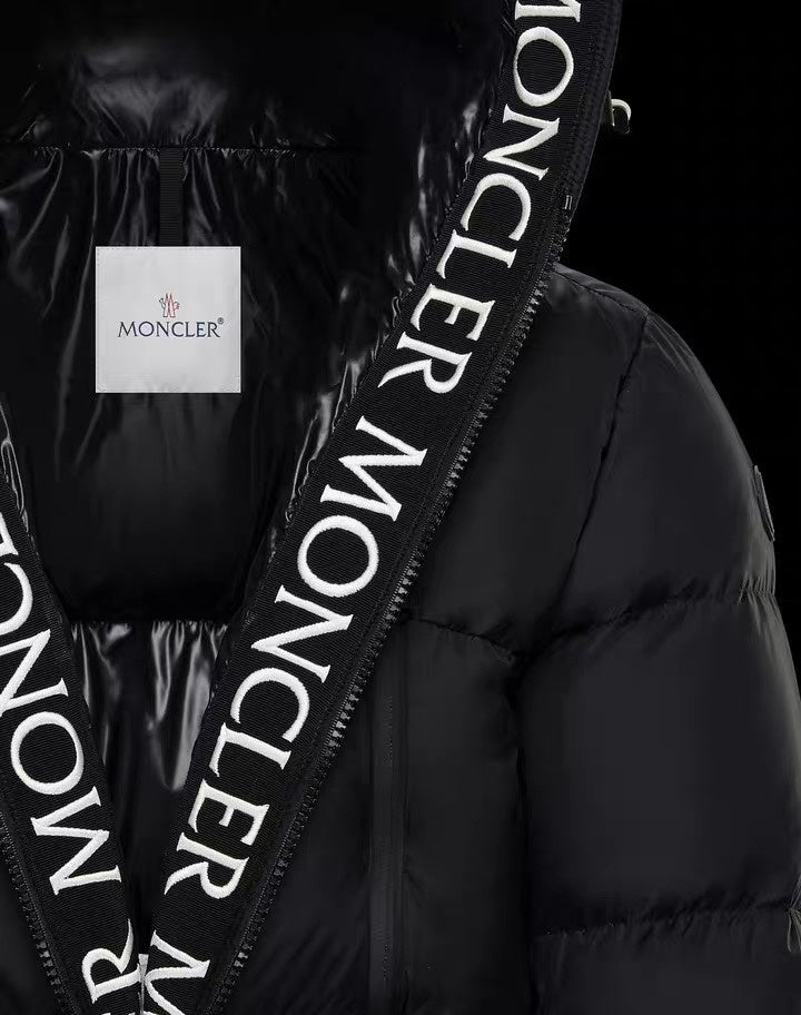 GIACCA MONCLER