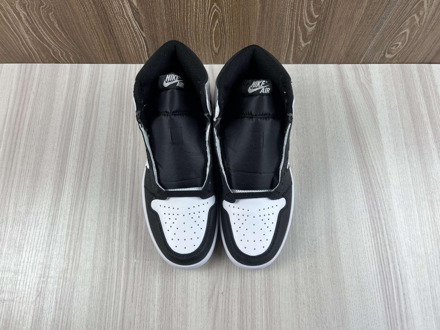 JORDAN 1