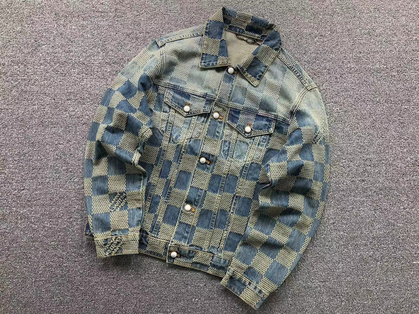 COMPLETO LV