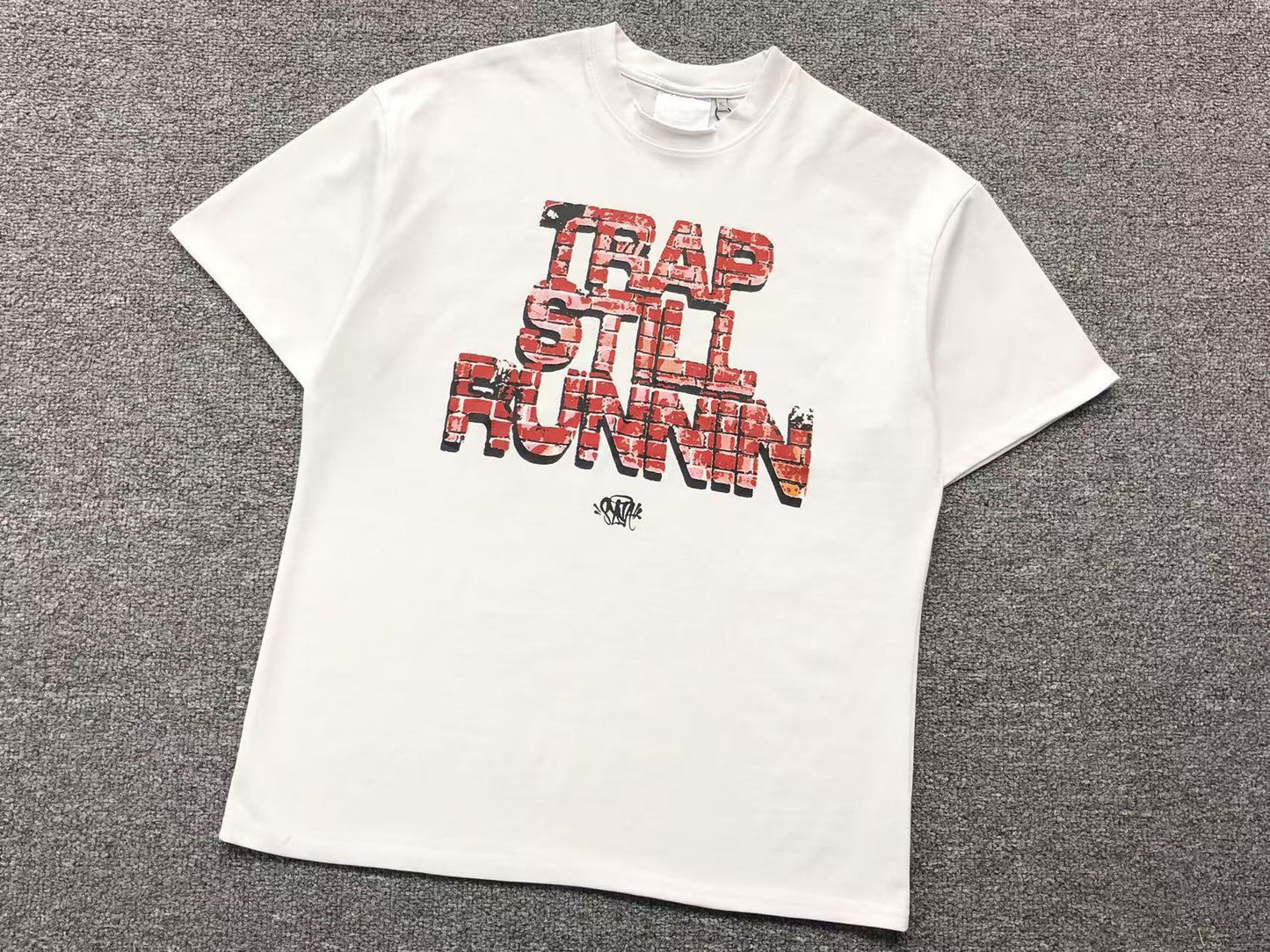 T-SHIRT SYNA WORLD