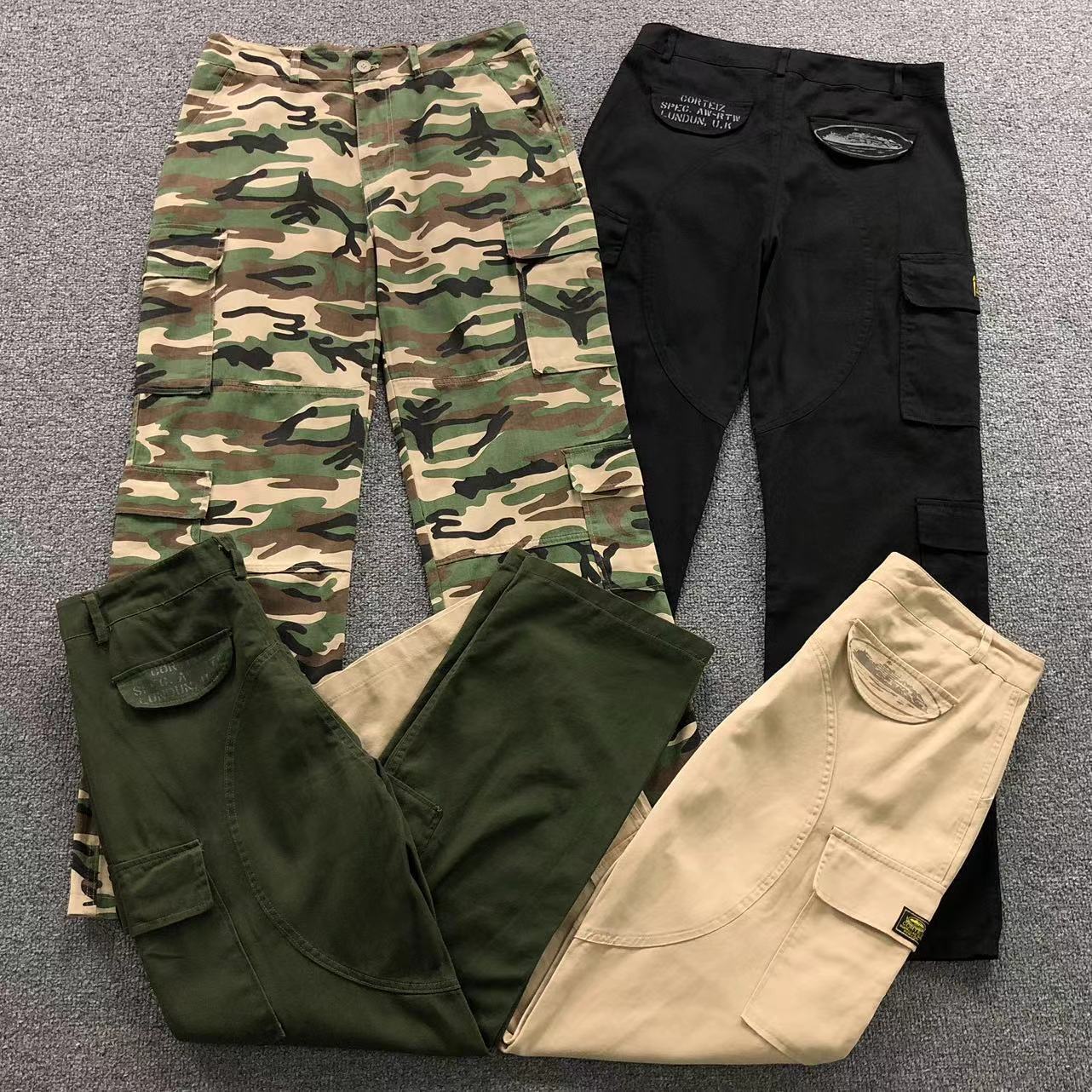 PANTALONI CORTEIZ
