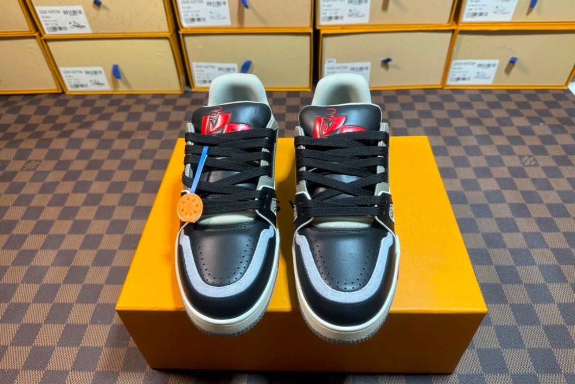 LV TRAINER