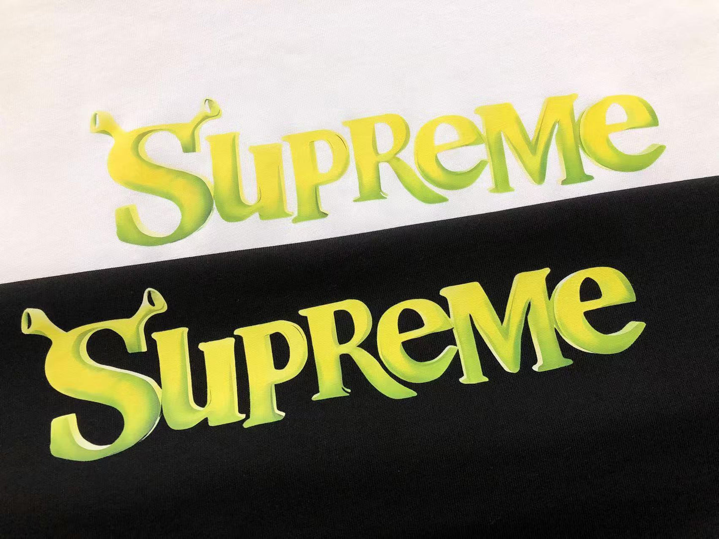 T-SHIRT SUPREME