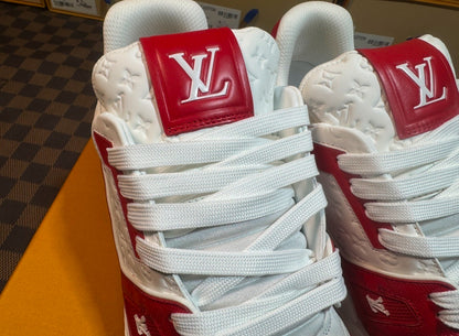LV TRAINER