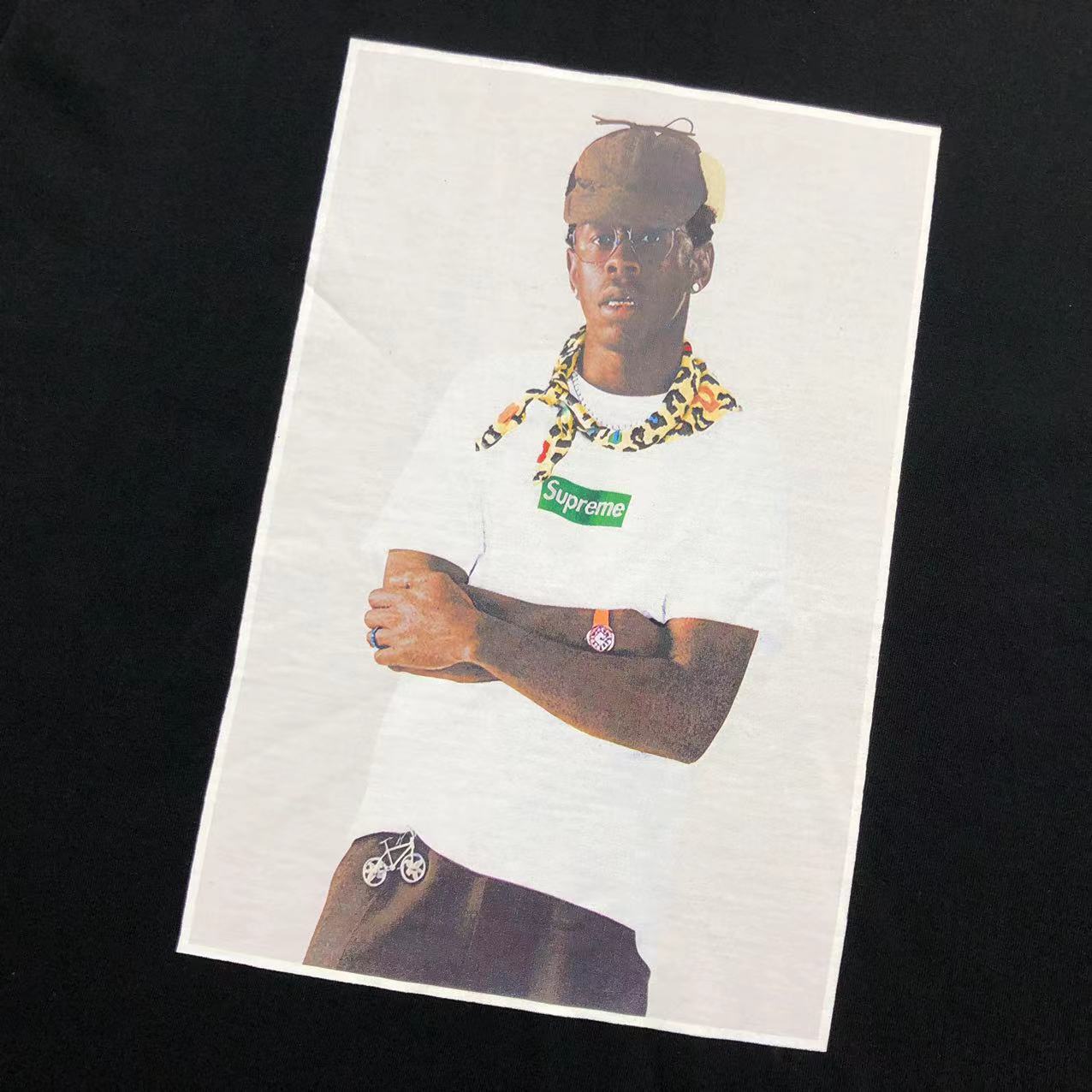 T-SHIRT SUPREME