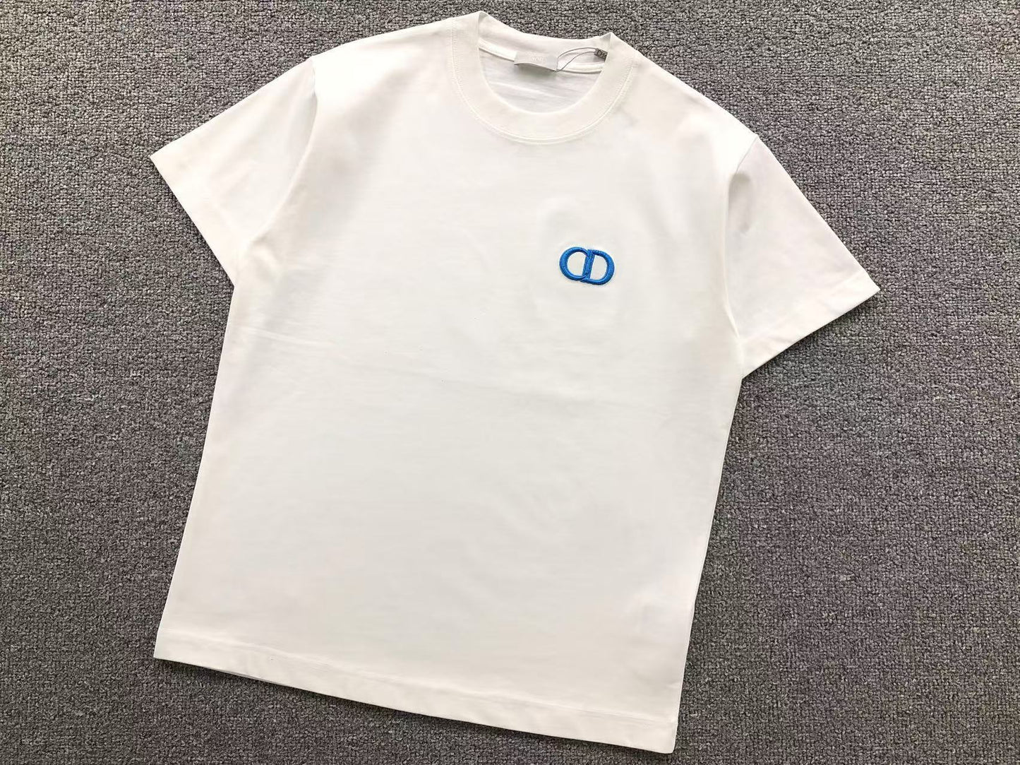T-SHIRT DIOR