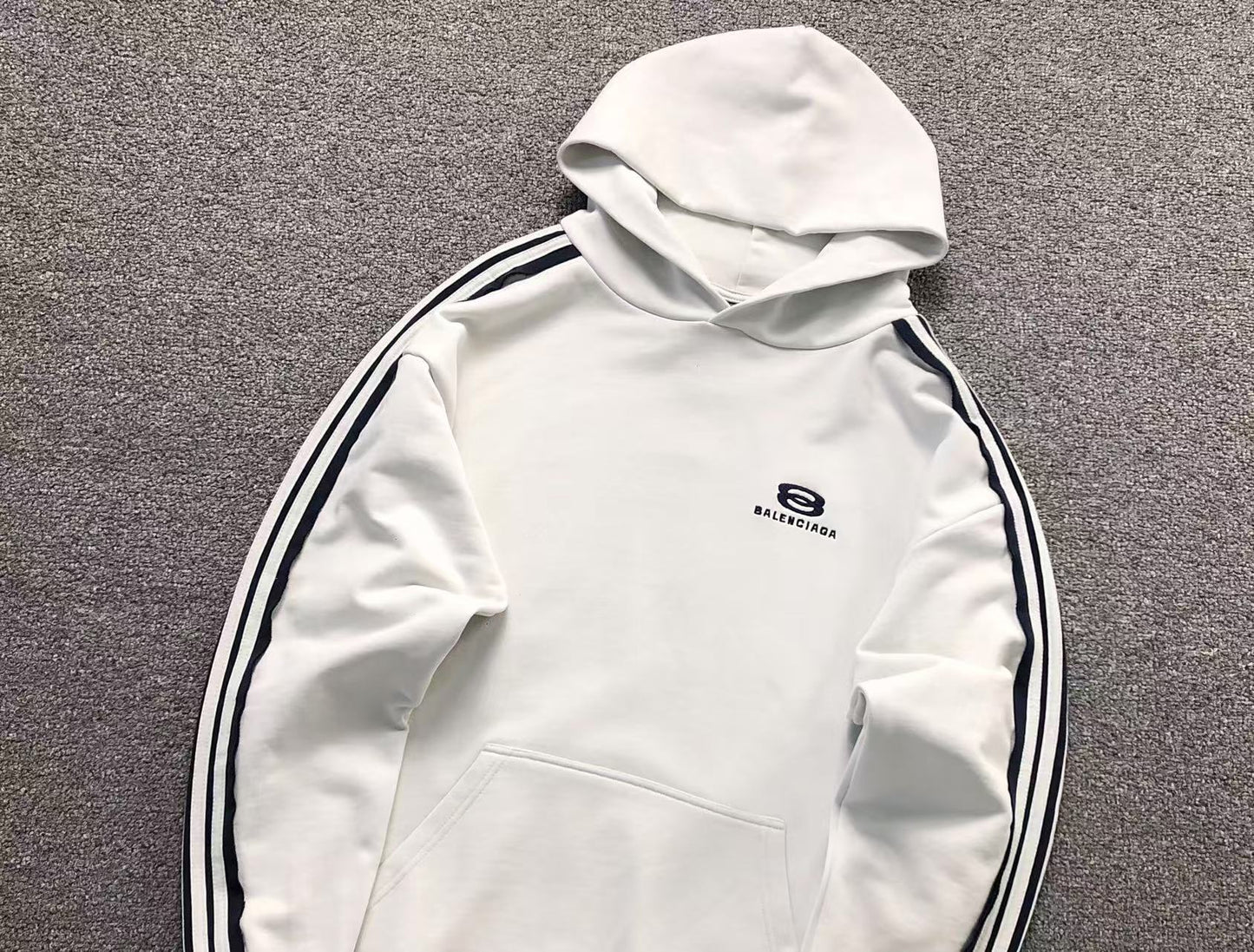FELPA BALENCIAGA HOODIE