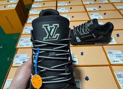 LV TRAINER