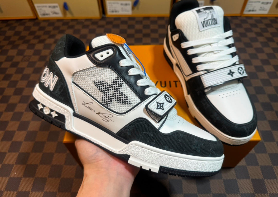 LV TRAINER