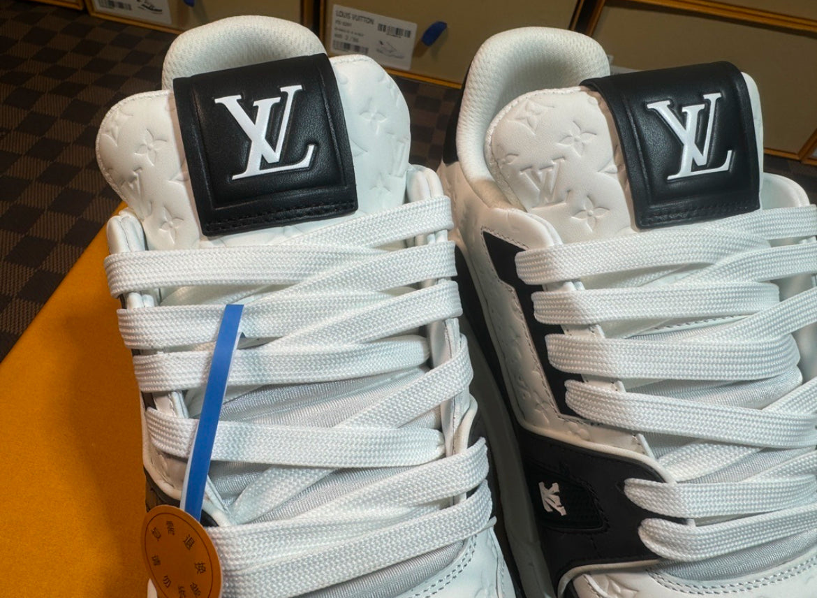 LV TRAINER