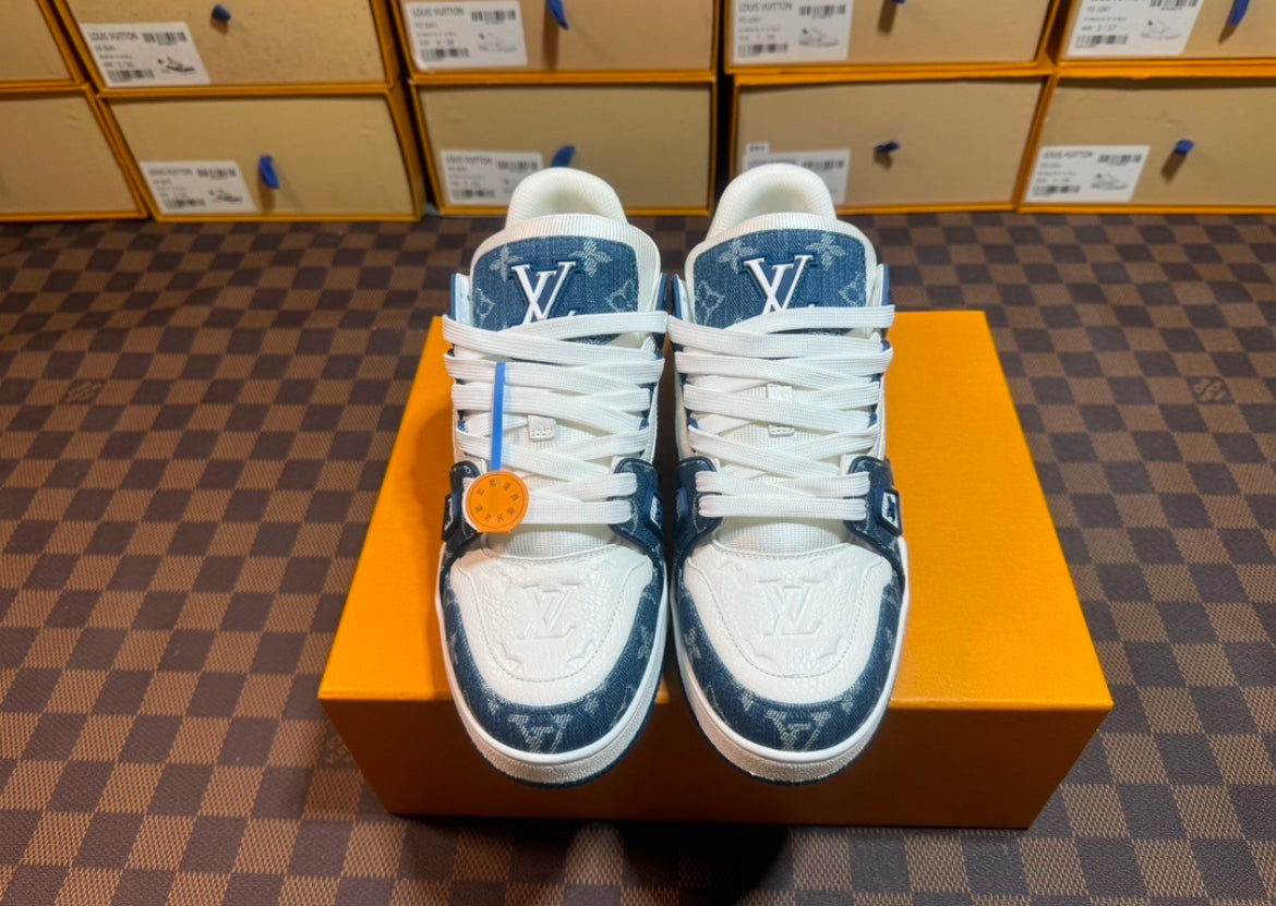 LV TRAINER