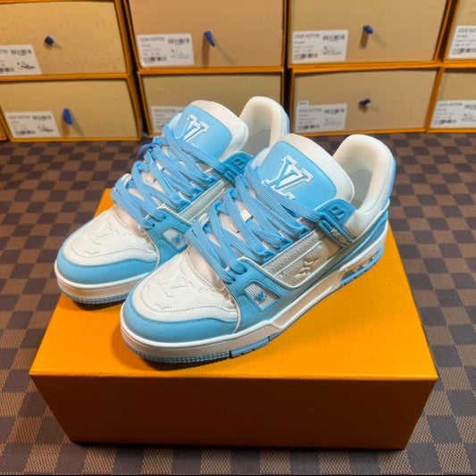 LV TRAINER