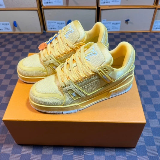 LV TRAINER