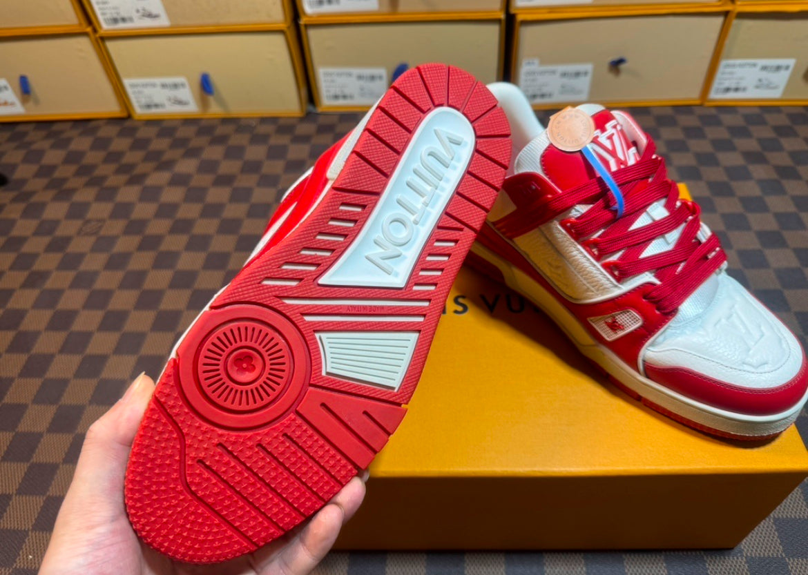 LV TRAINER