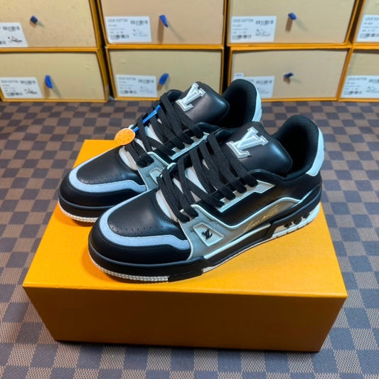 LV TRAINER