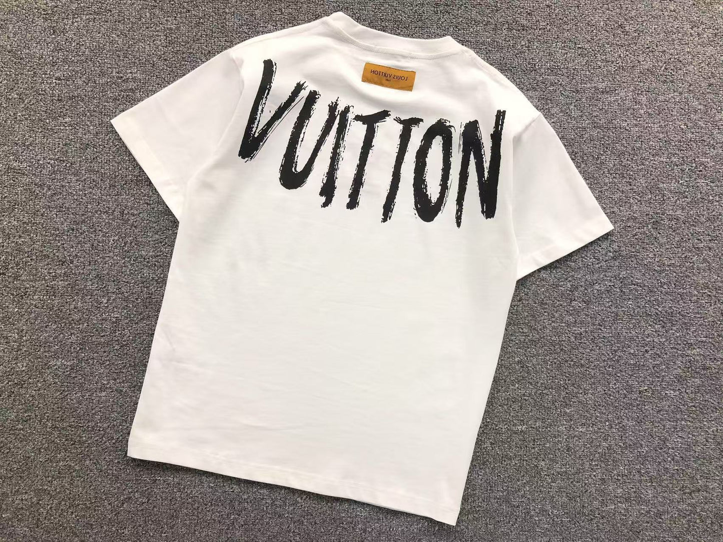 T-SHIRT LV