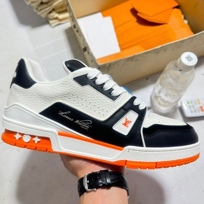 LV TRAINER