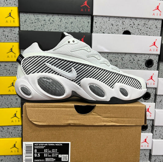 NIKE NOCTA GLIDE