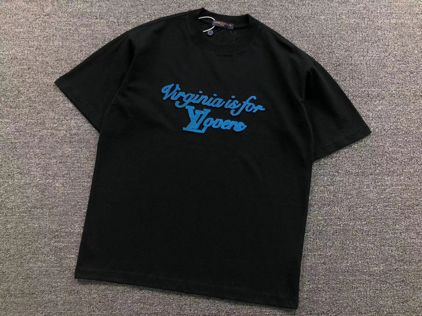 T-SHIRT LV