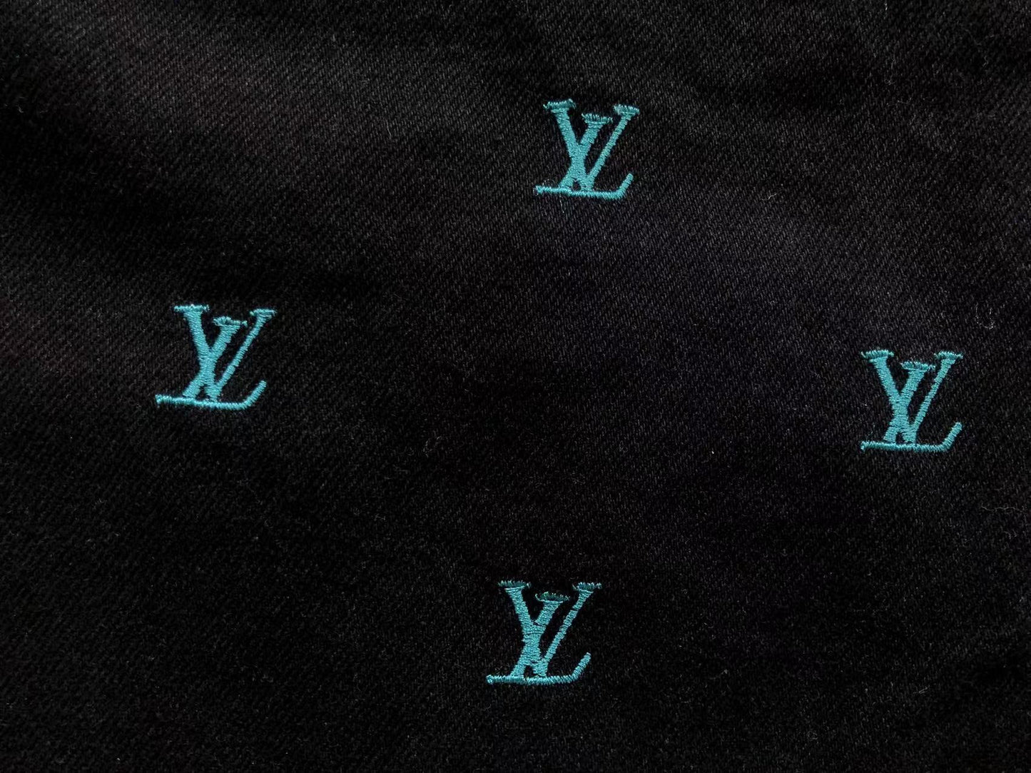COMPLETO LV