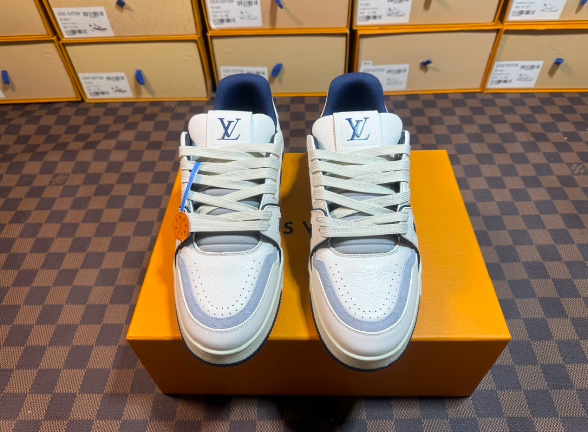 LV TRAINER