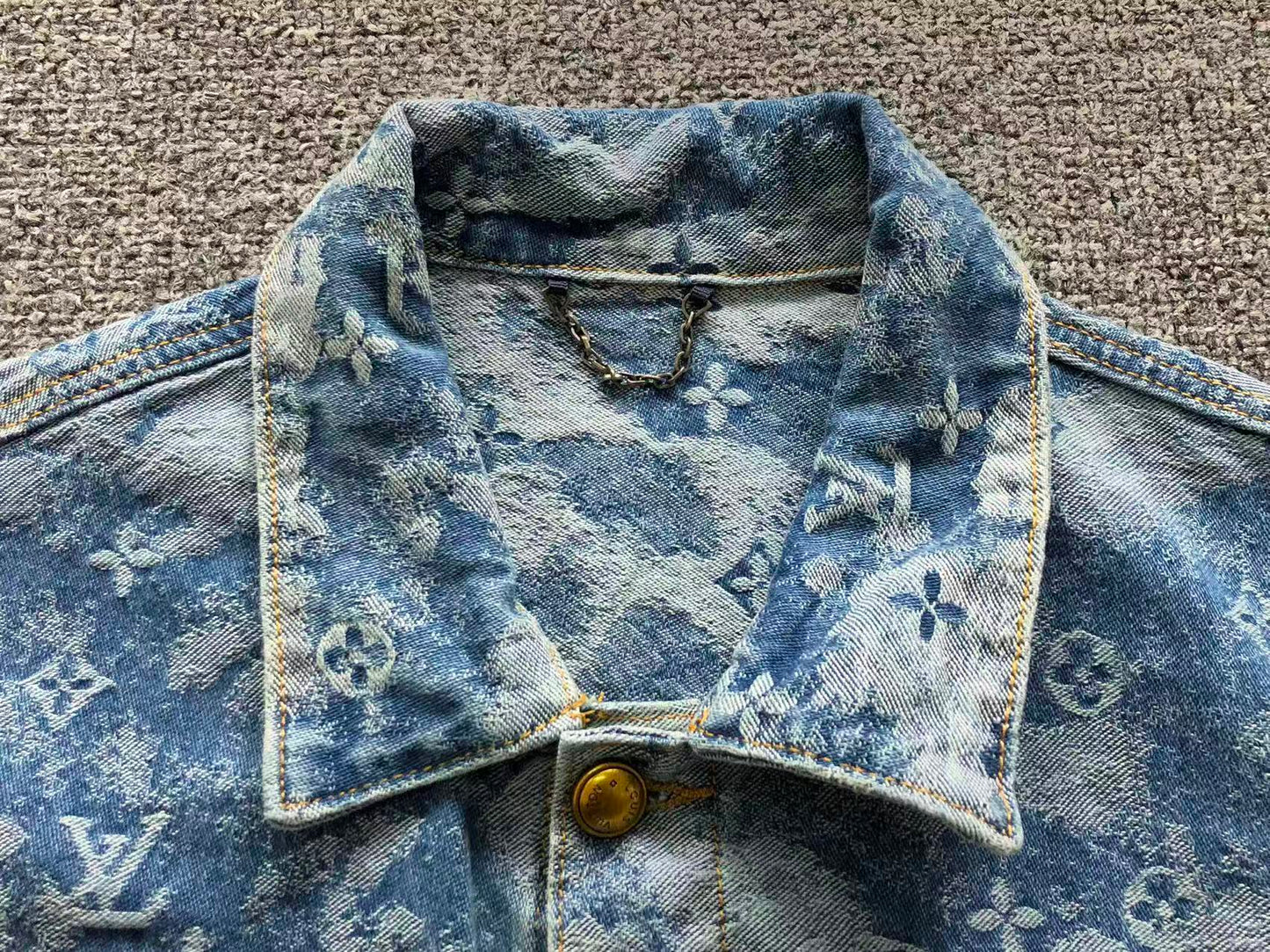 COMPLETO LV