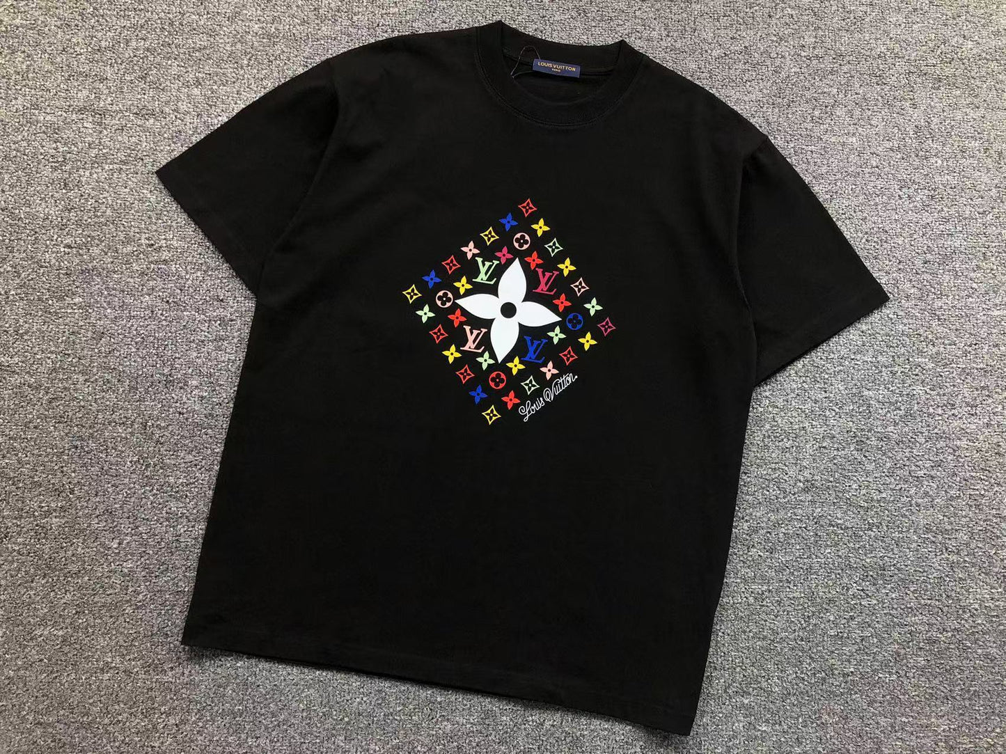 T-SHIRT LV