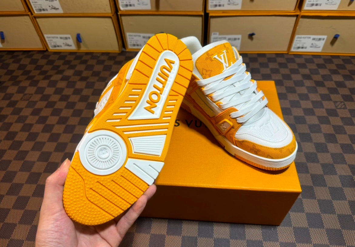 LV TRAINER