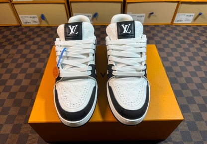 LV TRAINER