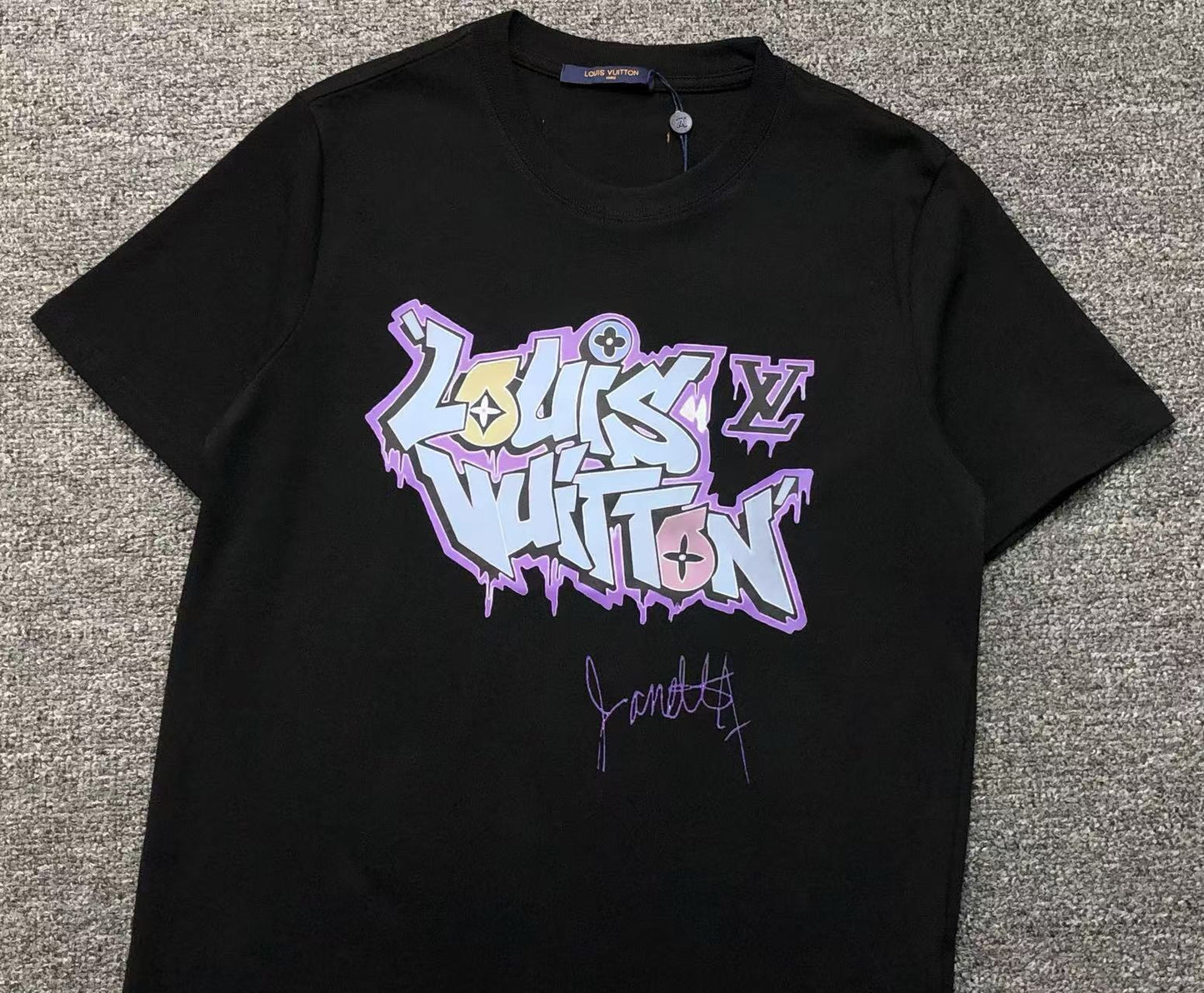T-SHIRT LV