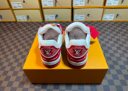 LV TRAINER