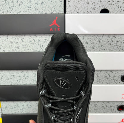 NIKE NOCTA GLIDE
