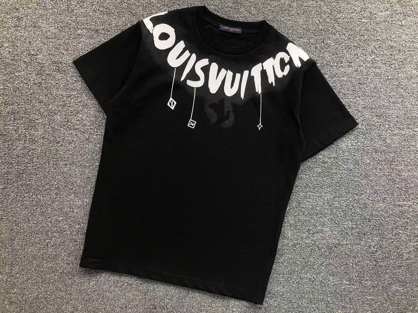 T-SHIRT LV