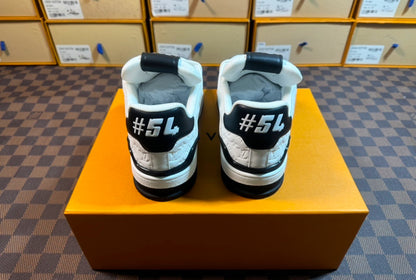 LV TRAINER