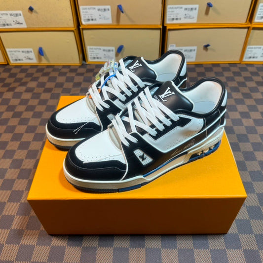 LV TRAINER